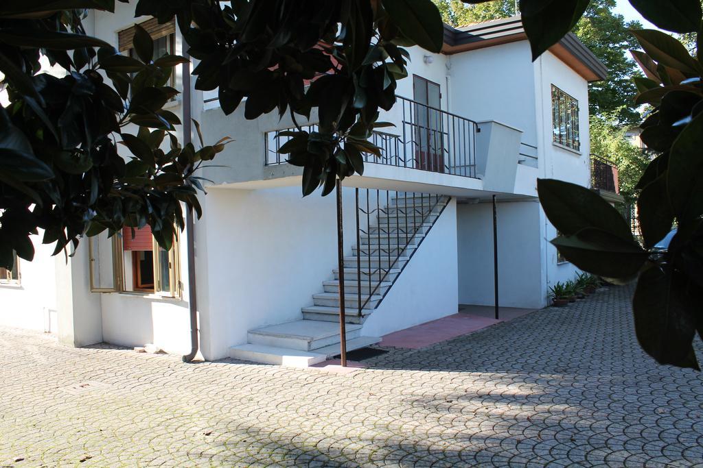 Appartamento Le Magnolie Mestre Pokoj fotografie